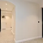 Miro Villa